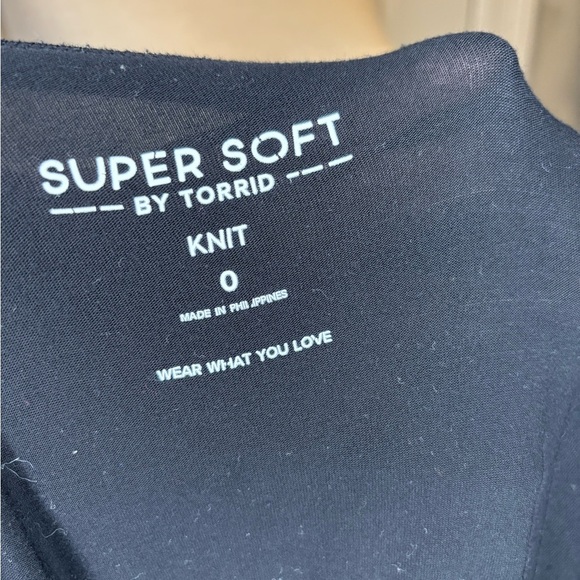 Torrid Black Long Open-Front Cardigan - Picture 6 of 8